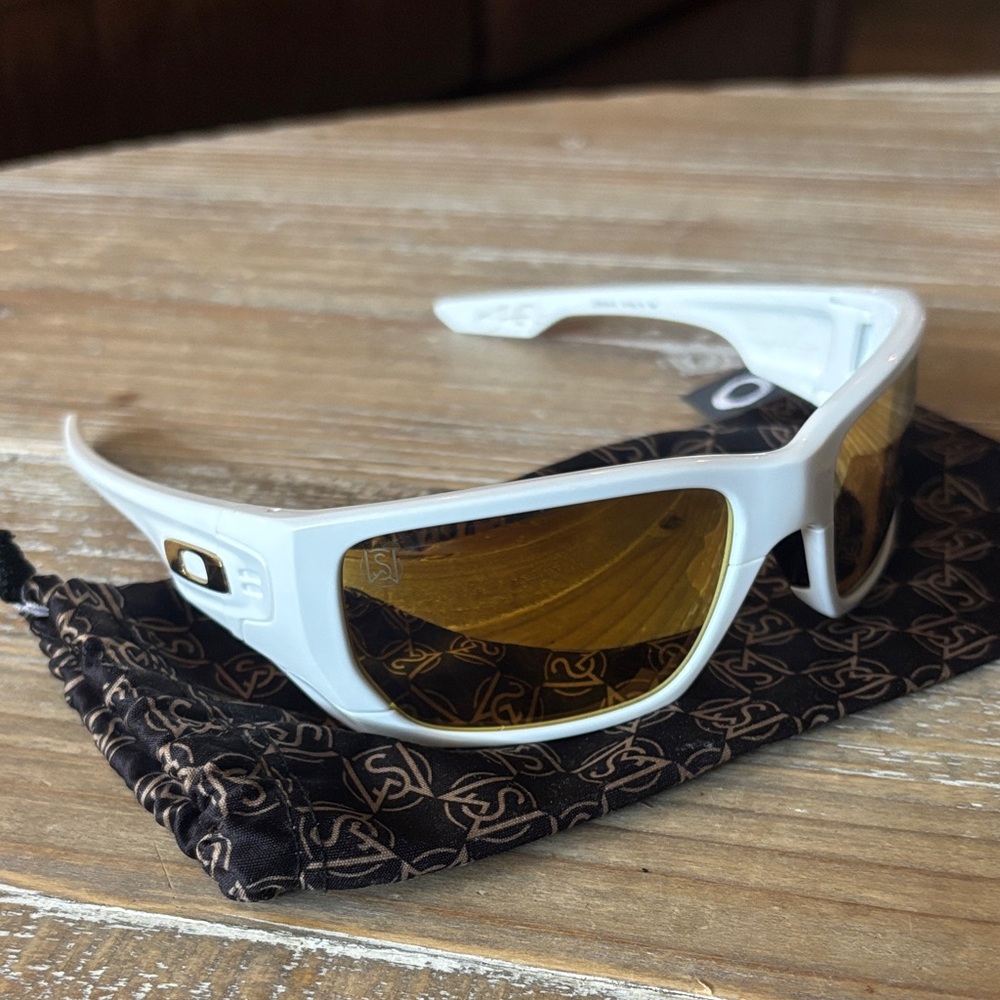 Oakley Style Switch Polarized White Sunglasses with Yellow Lenses